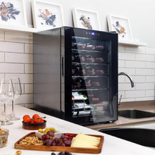 Carica l'immagine nel visualizzatore di Gallery, Bolero Grandsommelier 2050 Black Compressor-02