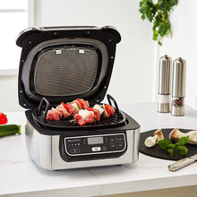 Carica l'immagine nel visualizzatore di Gallery, Griglia e friggitrice ad aria Ninja Foodi AG301EU