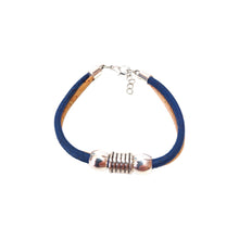 Carica l'immagine nel visualizzatore di Gallery, Bracciale Unisex intrecciato in sughero Sardo Blu