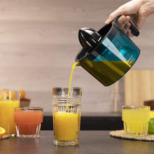 Carica l'immagine nel visualizzatore di Gallery, Spremiagrumi elettrico EssentialVita Adjust Black