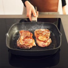Carica l&#39;immagine nel visualizzatore di Gallery, Grill Polka Excellence 28 Grill Force
