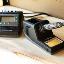 Carica l&#39;immagine nel visualizzatore di Gallery, Stazione di soldatura CecoRaptor Perfect SolderStation 600 Advance
