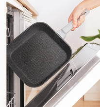 Carica l&#39;immagine nel visualizzatore di Gallery, Padella Grill Polka Exclusive 28 Grill Wood&amp;Rock
